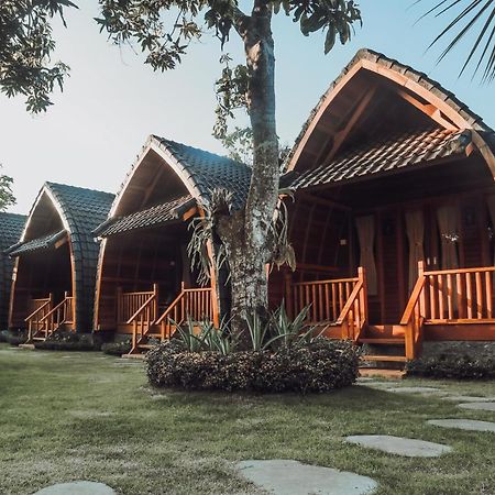 Lumbung Temu Homestay Ungasan  Exterior photo