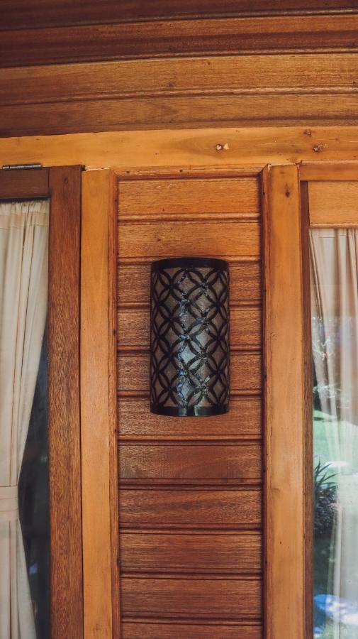 Lumbung Temu Homestay Ungasan  Exterior photo